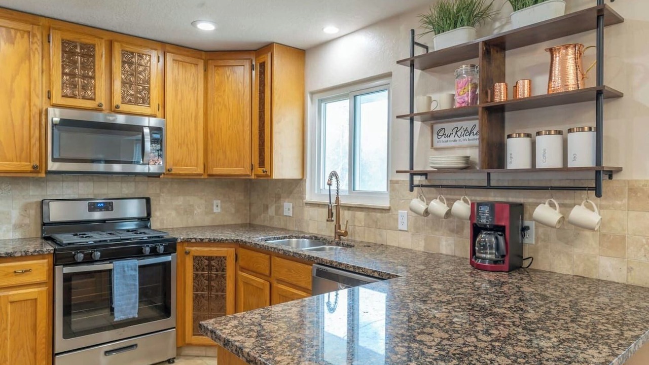 Photo of Kitchen in Lakeview