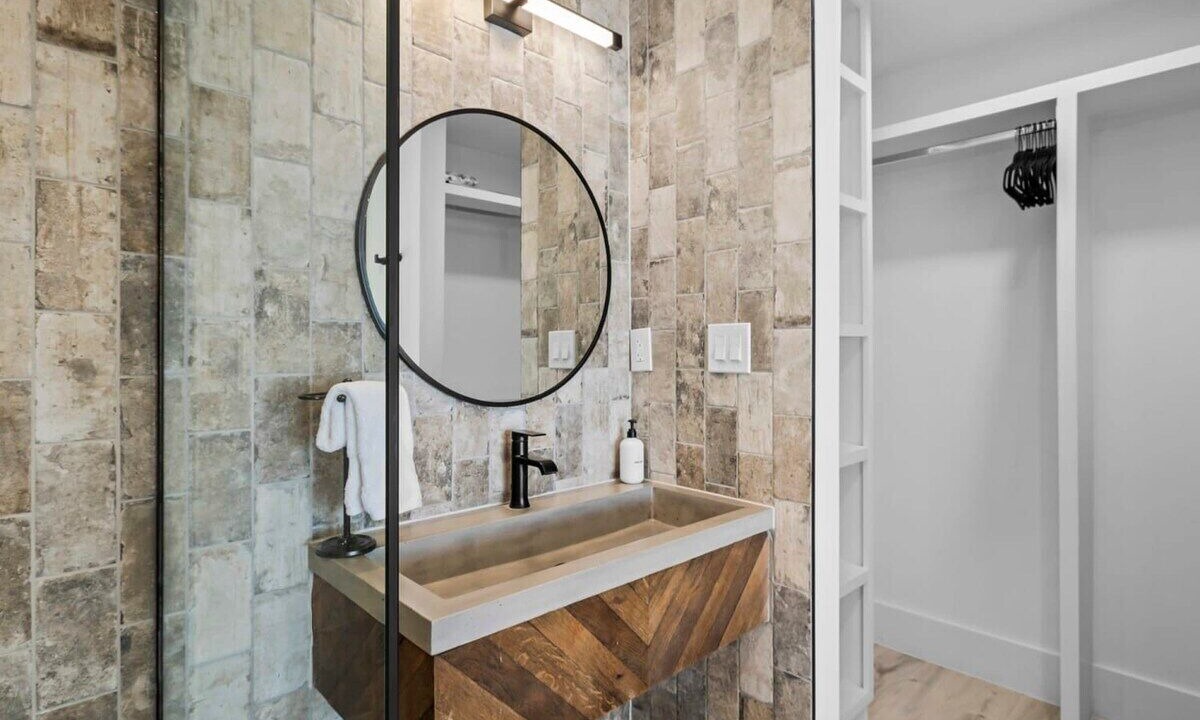 Photo of Bathroom in Volente