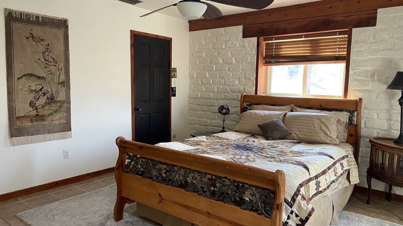 Photo of Bedroom in Corrales