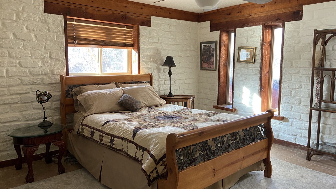 Photo of Bedroom in Corrales