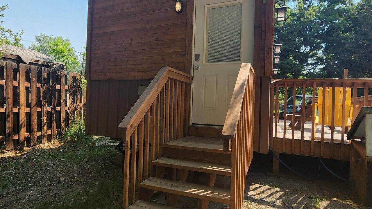 Photo of Outdoor in Lyons