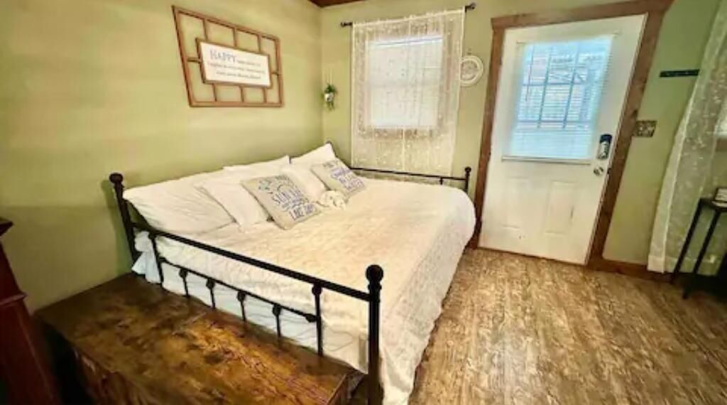 Photo of Bedroom in Independence