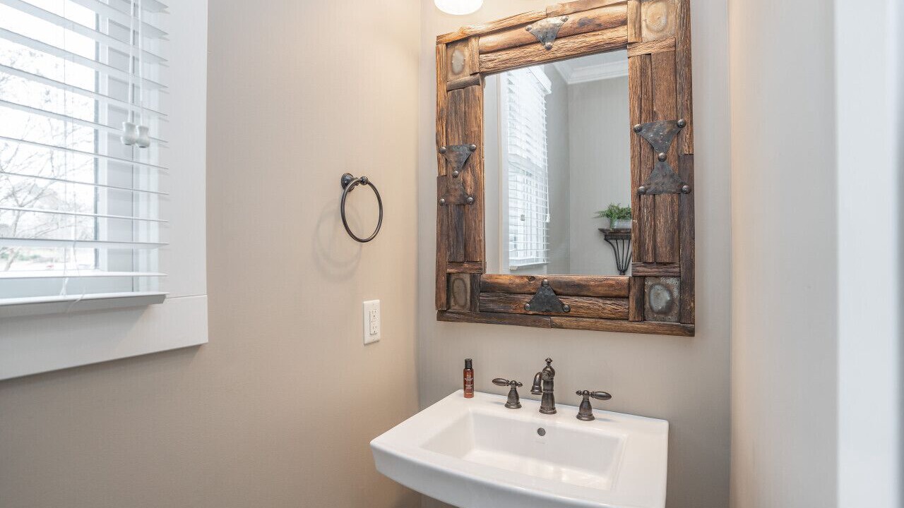 Photo of Bathroom in Reynolds Landing