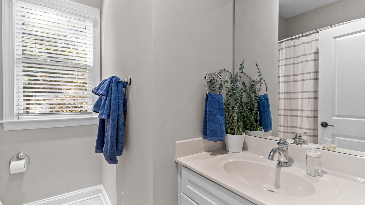 Photo of Bathroom in Reynolds Landing