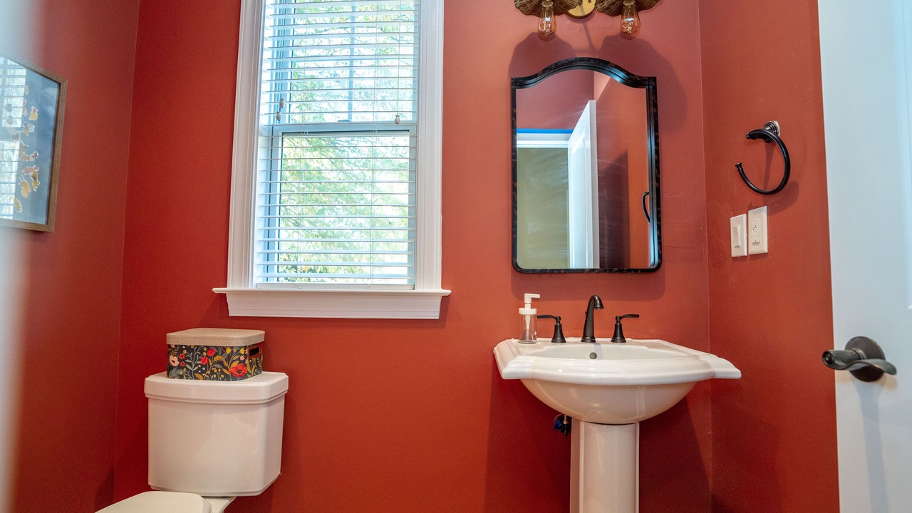 Photo of Bathroom in Reynolds Landing