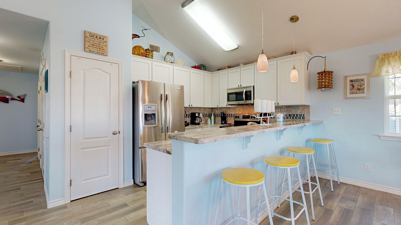 Photo of Kitchen in Leeward Sands