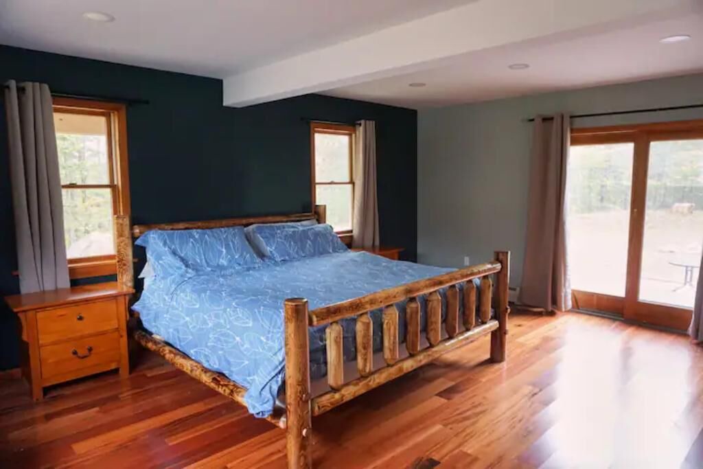 Photo of Bedroom in Johnsburg
