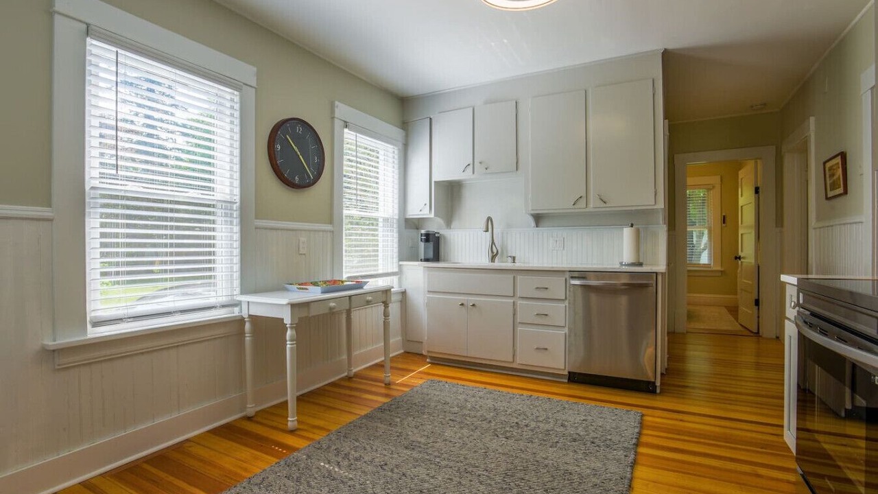 Photo of Kitchen in West Mystic