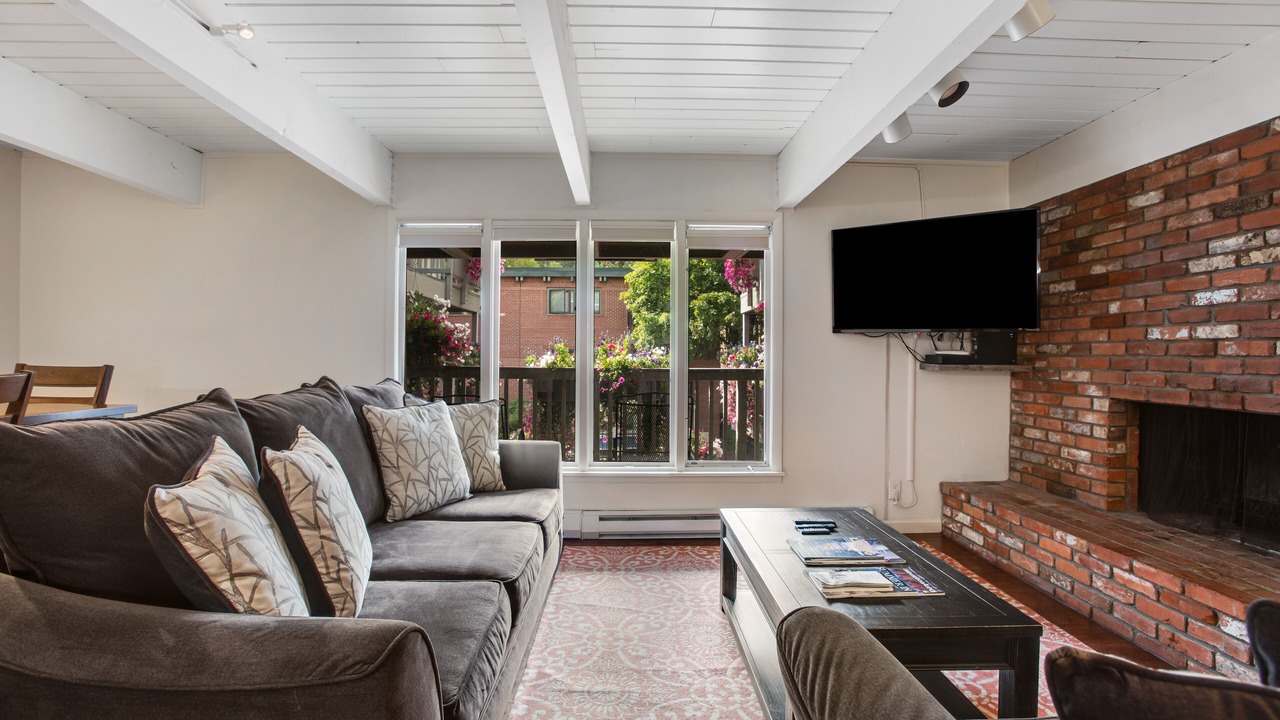 Photo of Livingroom in Aspen