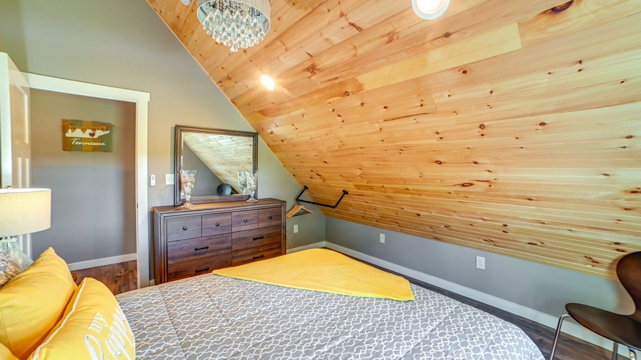Photo of Bedroom in Olivehill