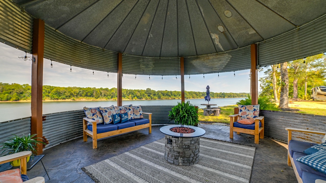 Photo of Outdoor in Olivehill