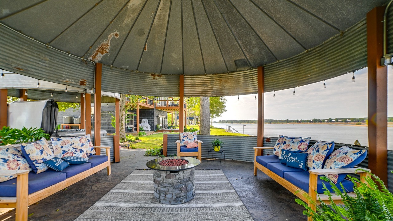 Photo of Patio Balcony in Olivehill