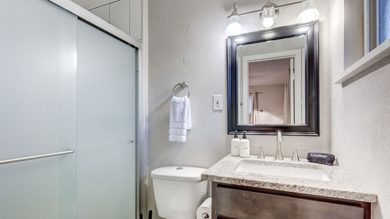Photo of Bathroom in Allendale Area