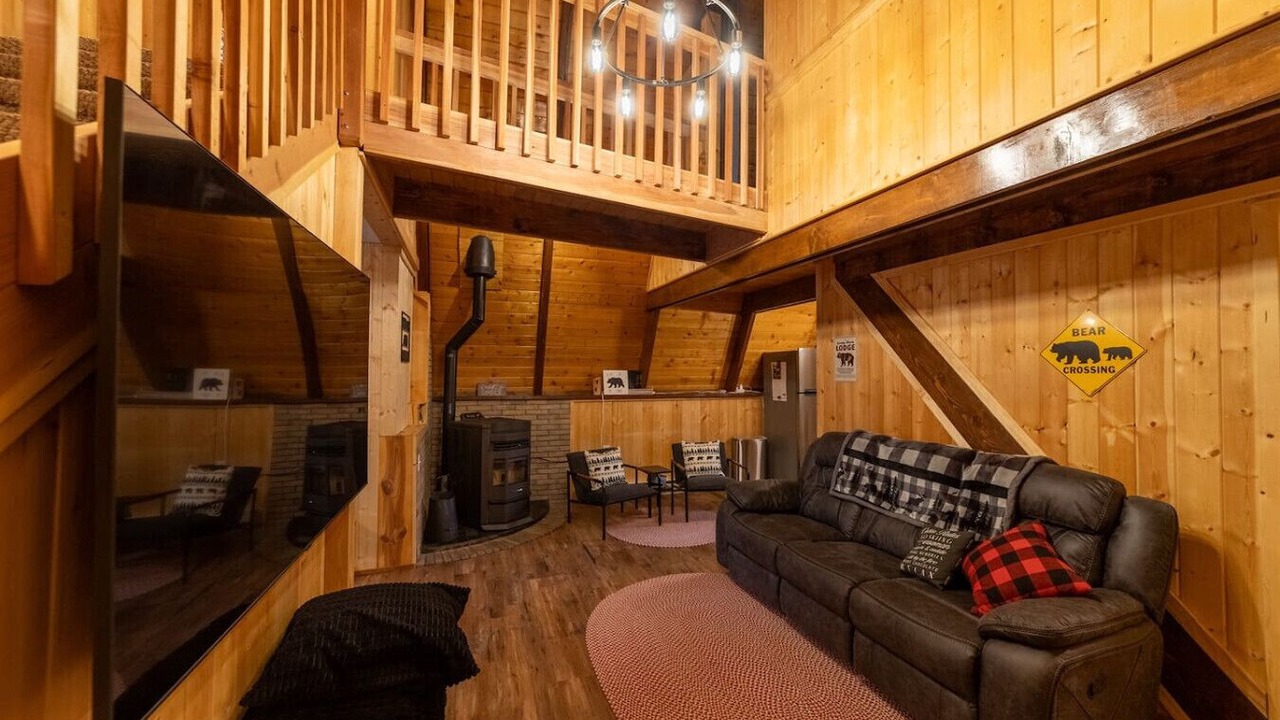 Photo of Livingroom in Meadow View Heights