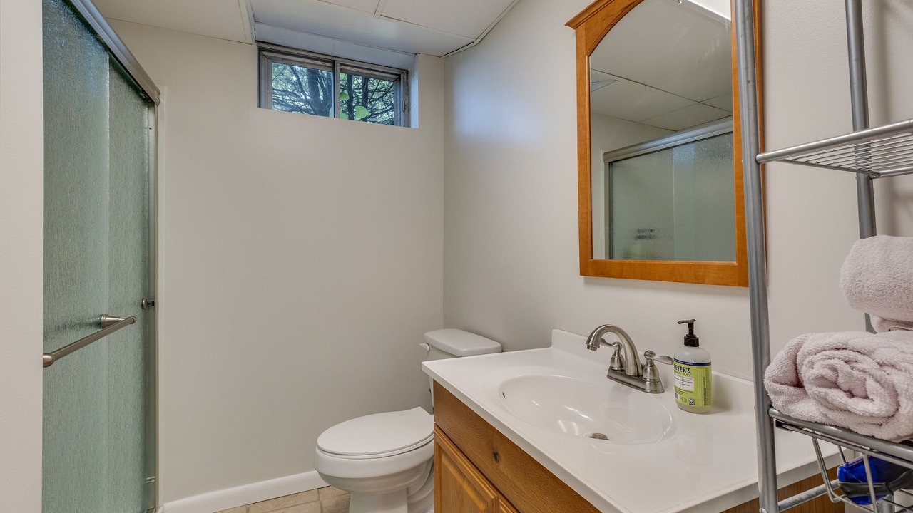 Photo of Bathroom in Ten Mile