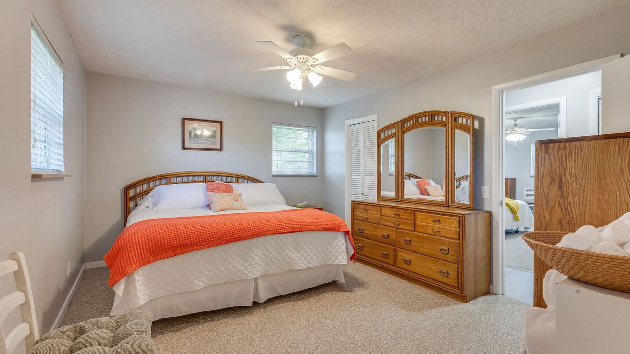Photo of Bedroom in Ten Mile
