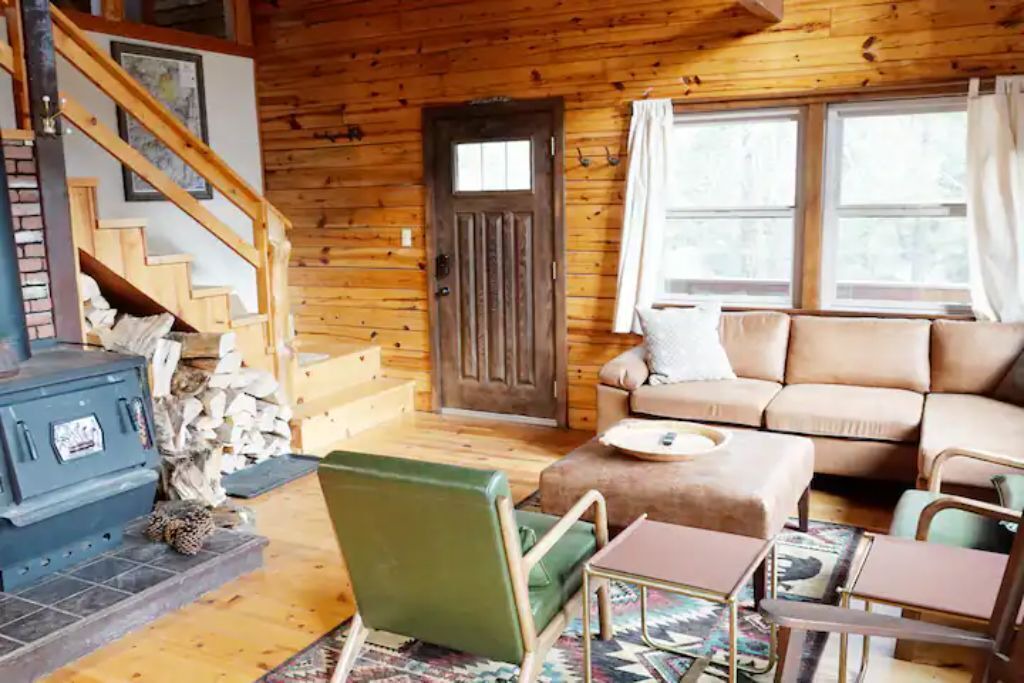 Photo of Livingroom in Ponderosa