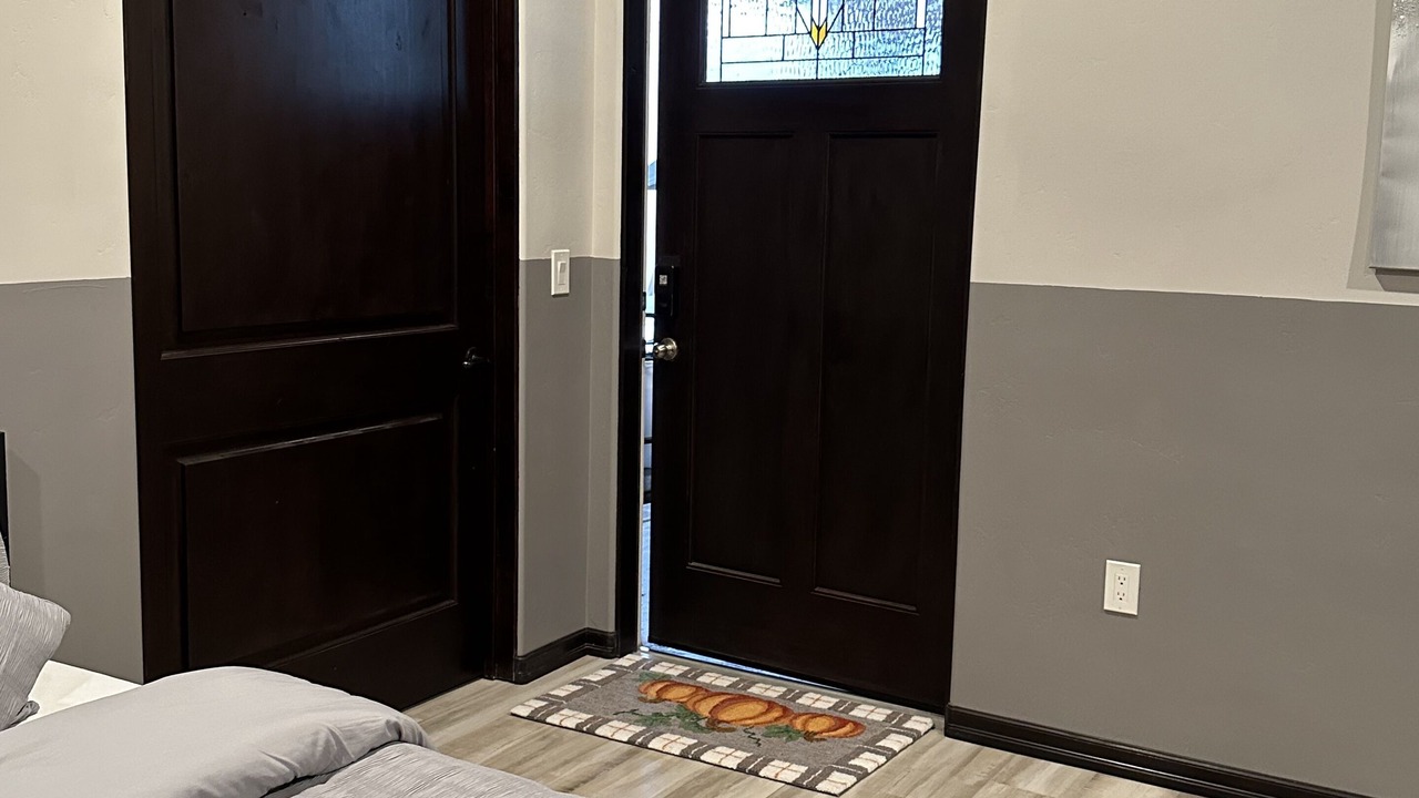 Photo of Bedroom in North Valley