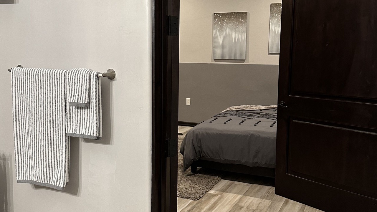 Photo of Bedroom in North Valley