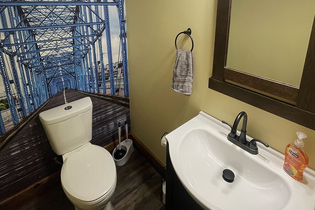 Photo of Bathroom in Lupton City
