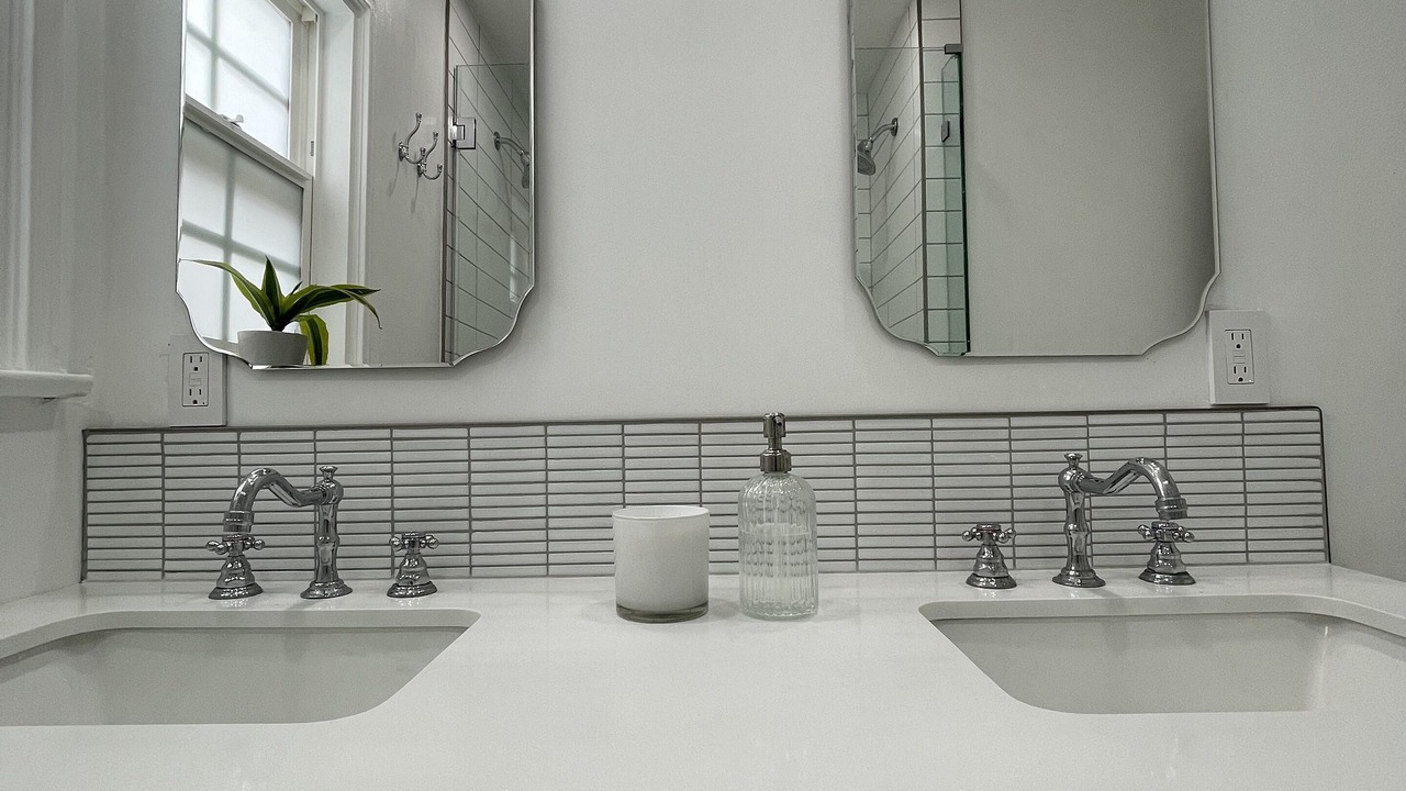Photo of Bathroom in NoHo Arts District
