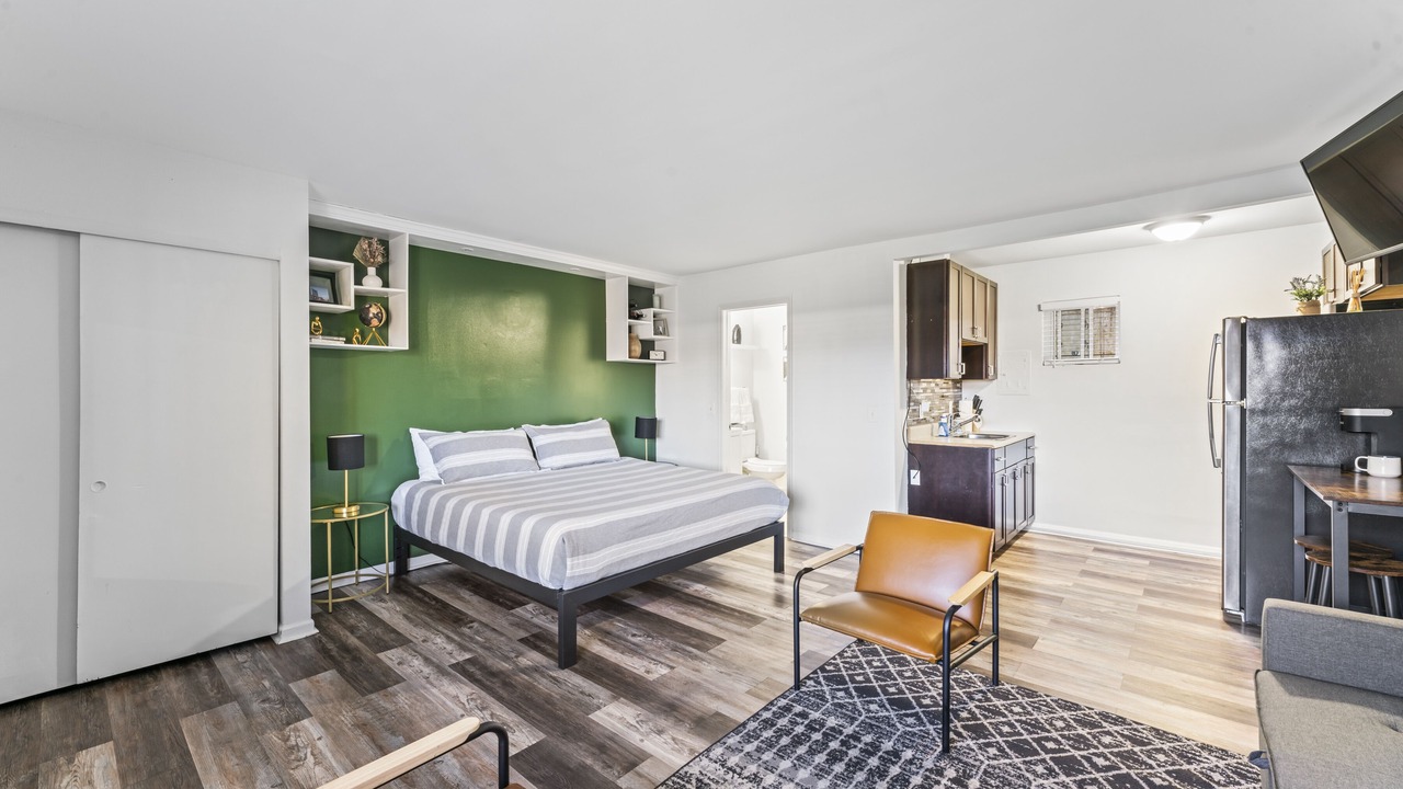 Photo of Bedroom in Melrose