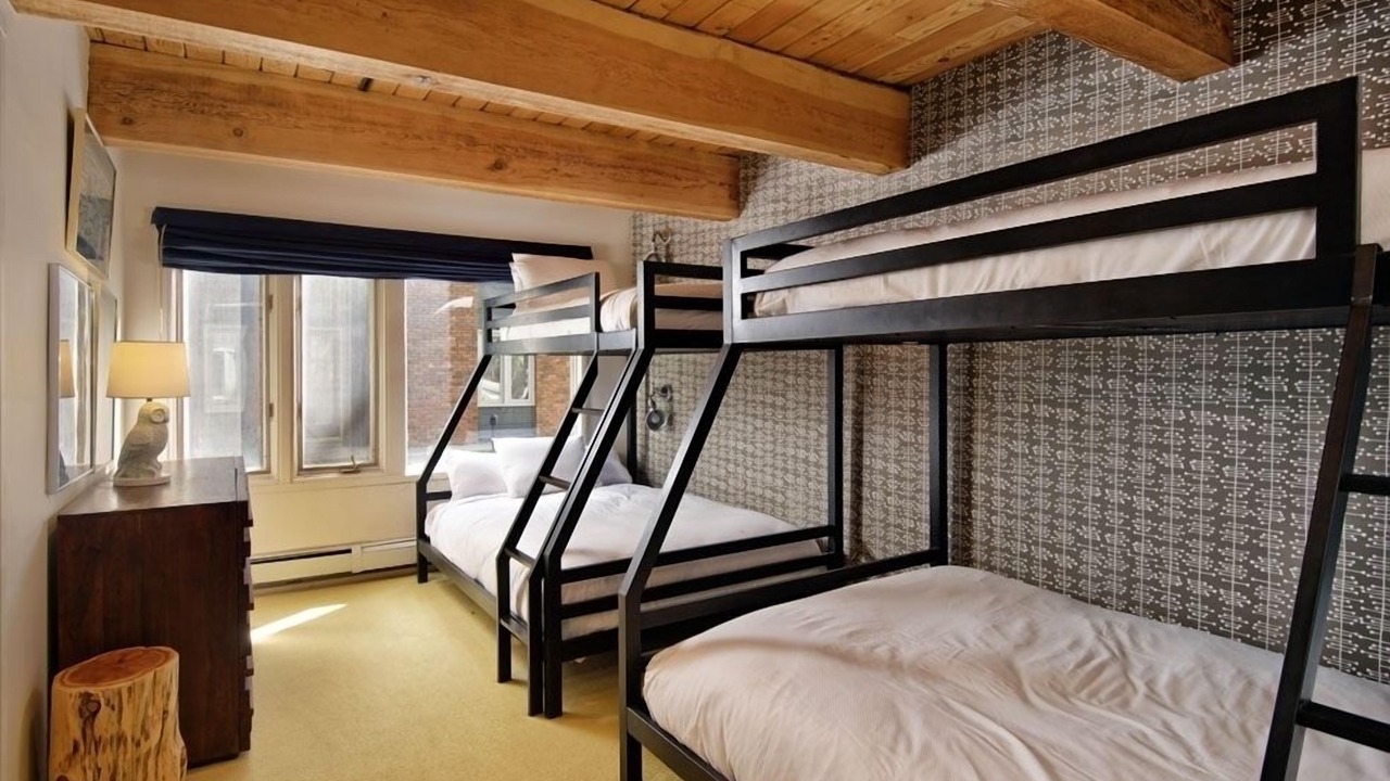 Photo of Bedroom in West End