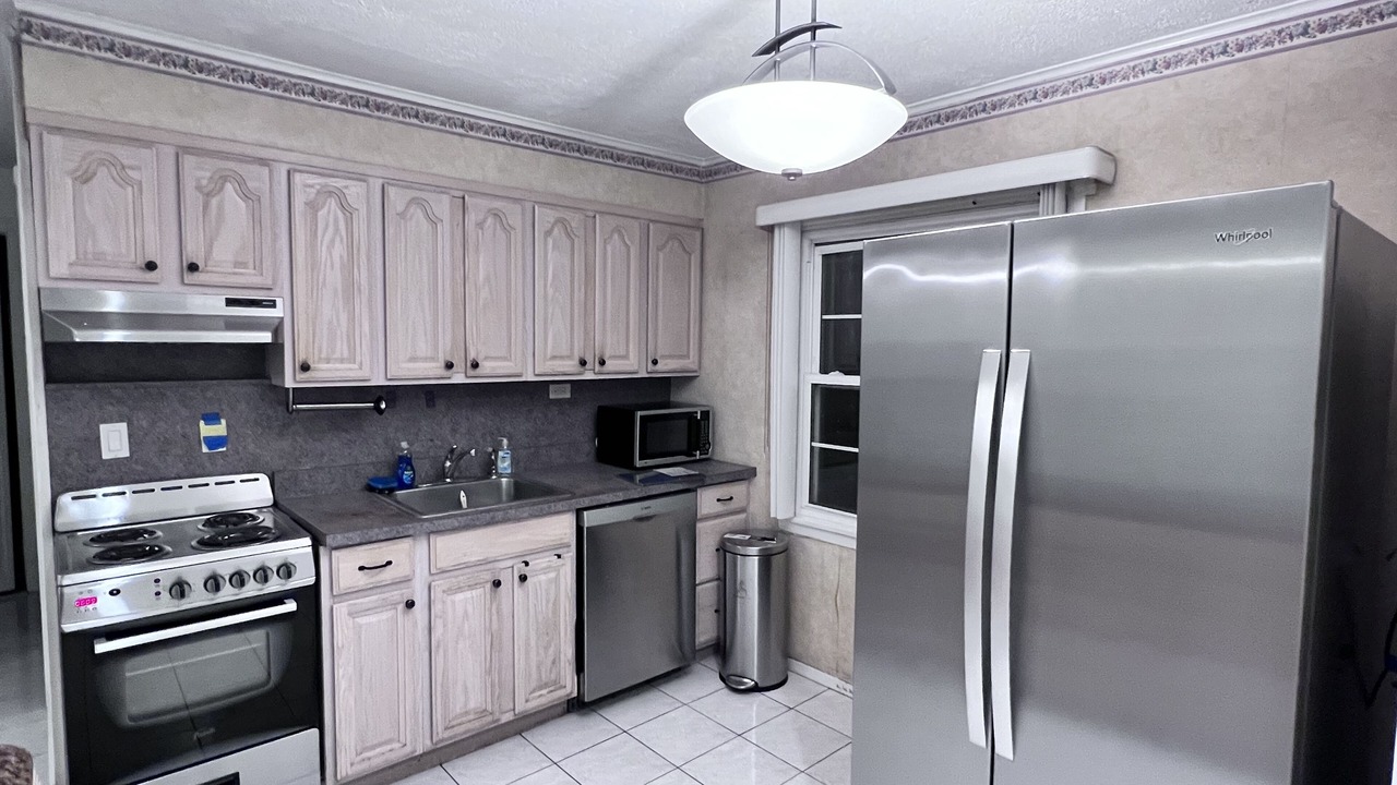Photo of Kitchen in East Meadow