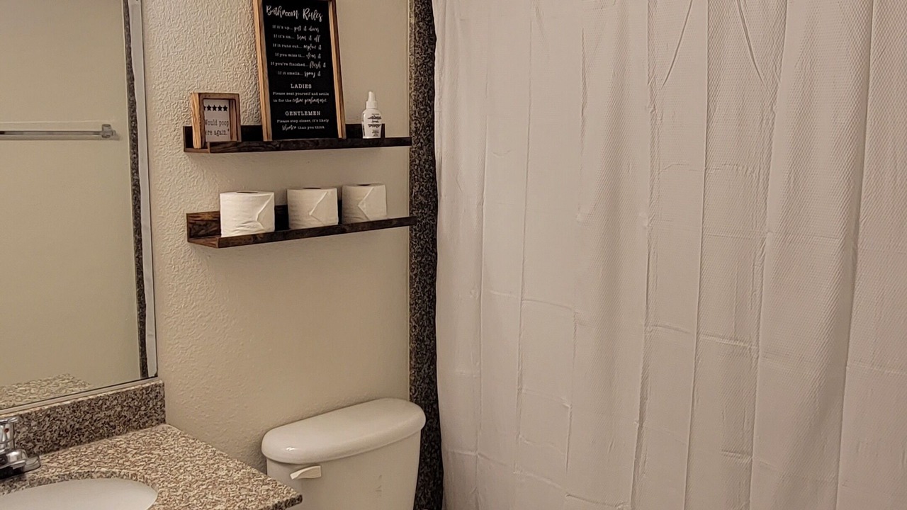 Photo of Bathroom in Summerlin
