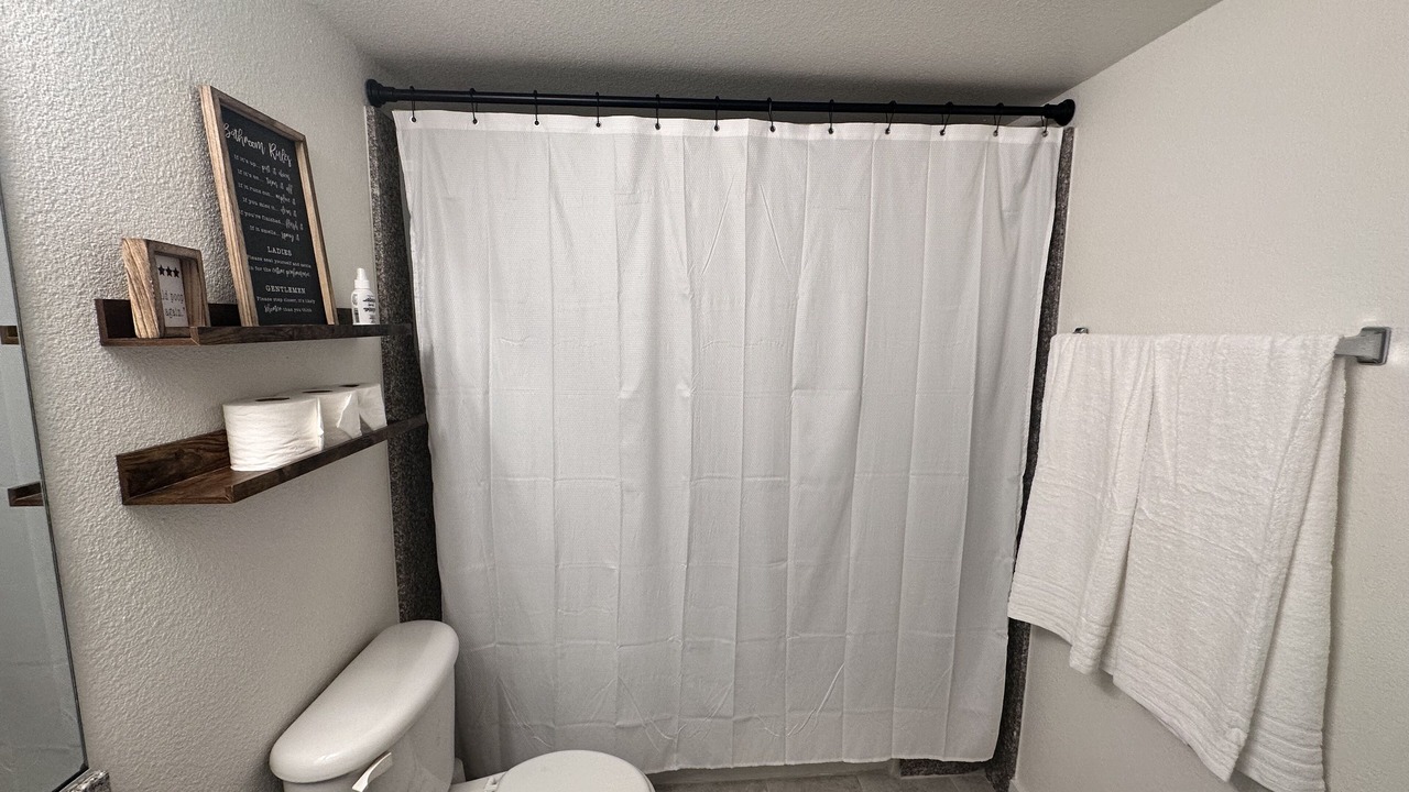 Photo of Bathroom in Summerlin