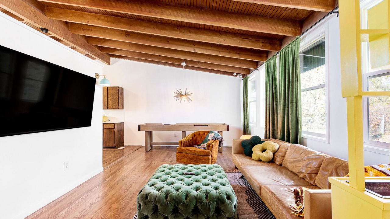 Photo of Livingroom in South Westminster