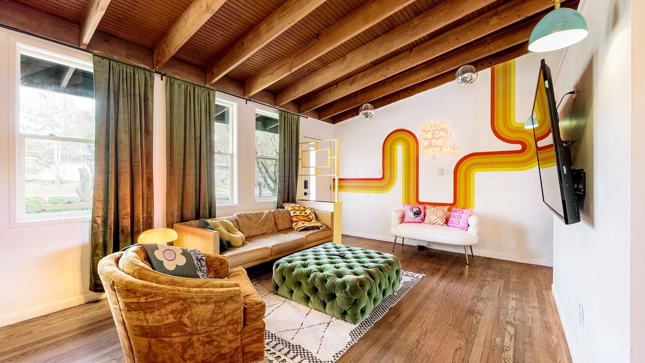 Photo of Livingroom in South Westminster