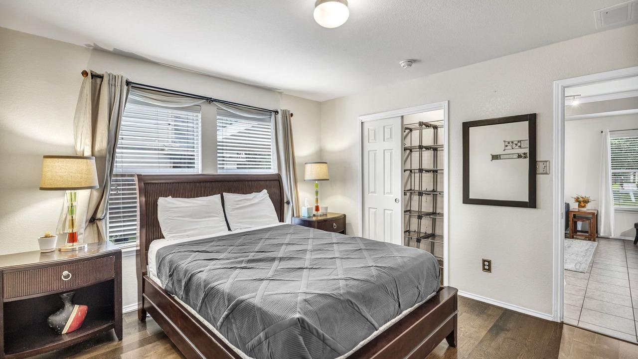 Photo of Bedroom in Manchaca