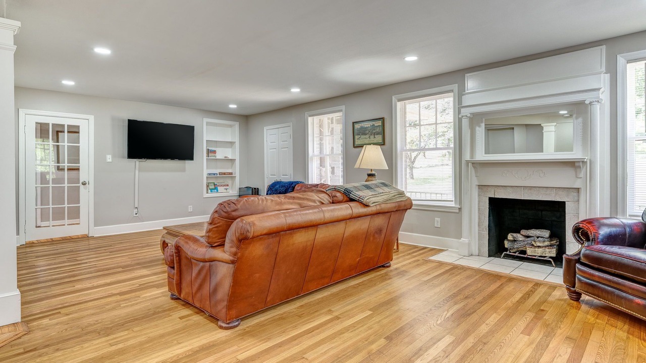 Photo of Livingroom in McCalla