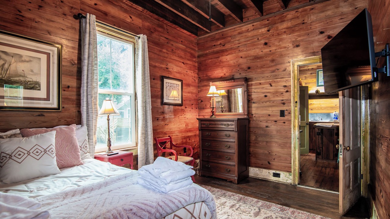 Photo of Bedroom in Georgetown
