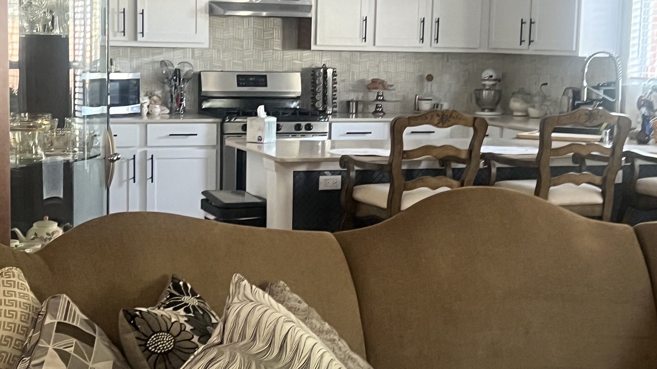 Photo of Livingroom in Parkway