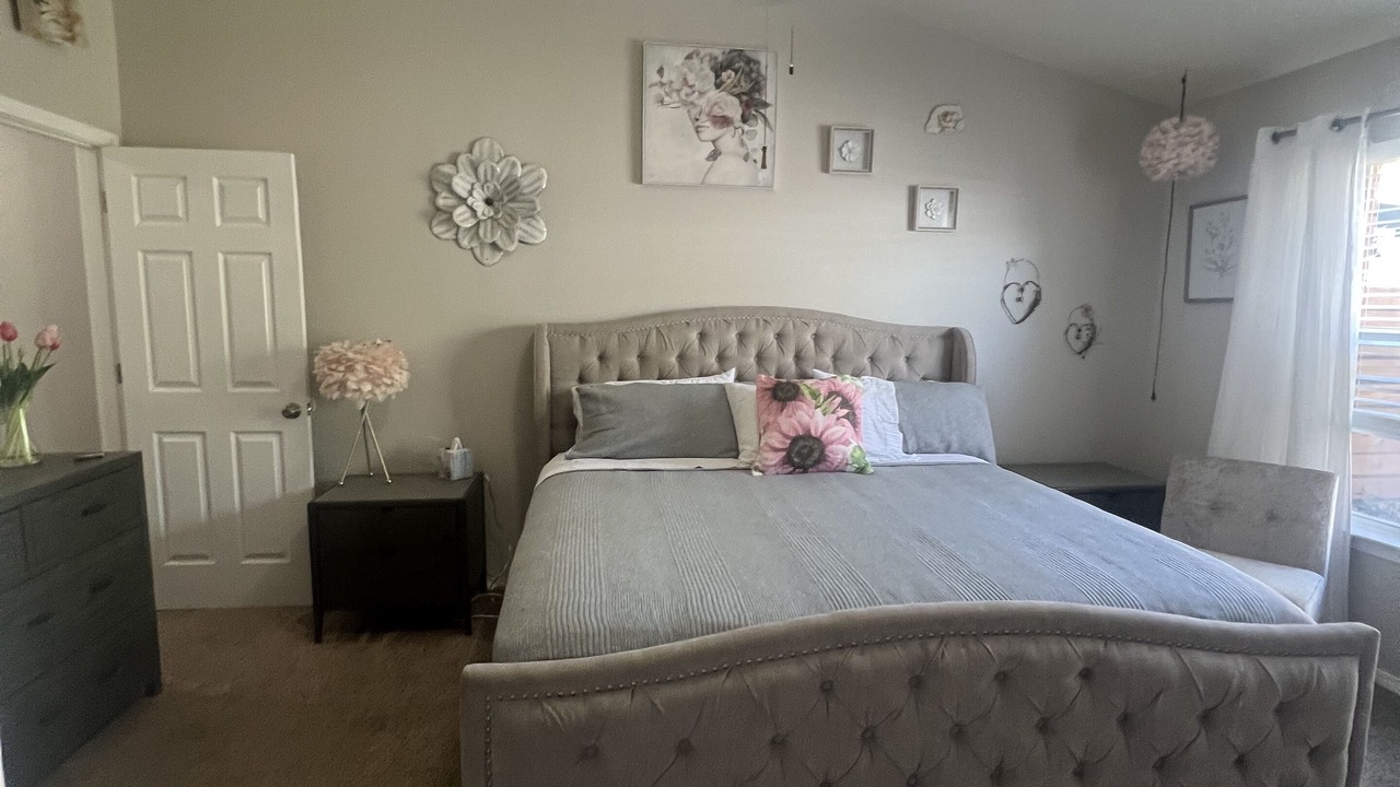Photo of Bedroom in Parkway