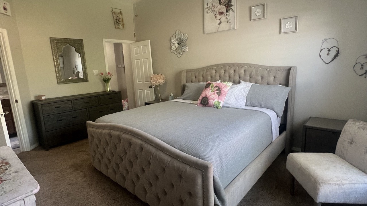 Photo of Bedroom in Parkway