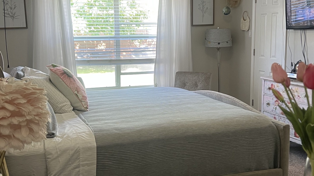 Photo of Bedroom in Parkway
