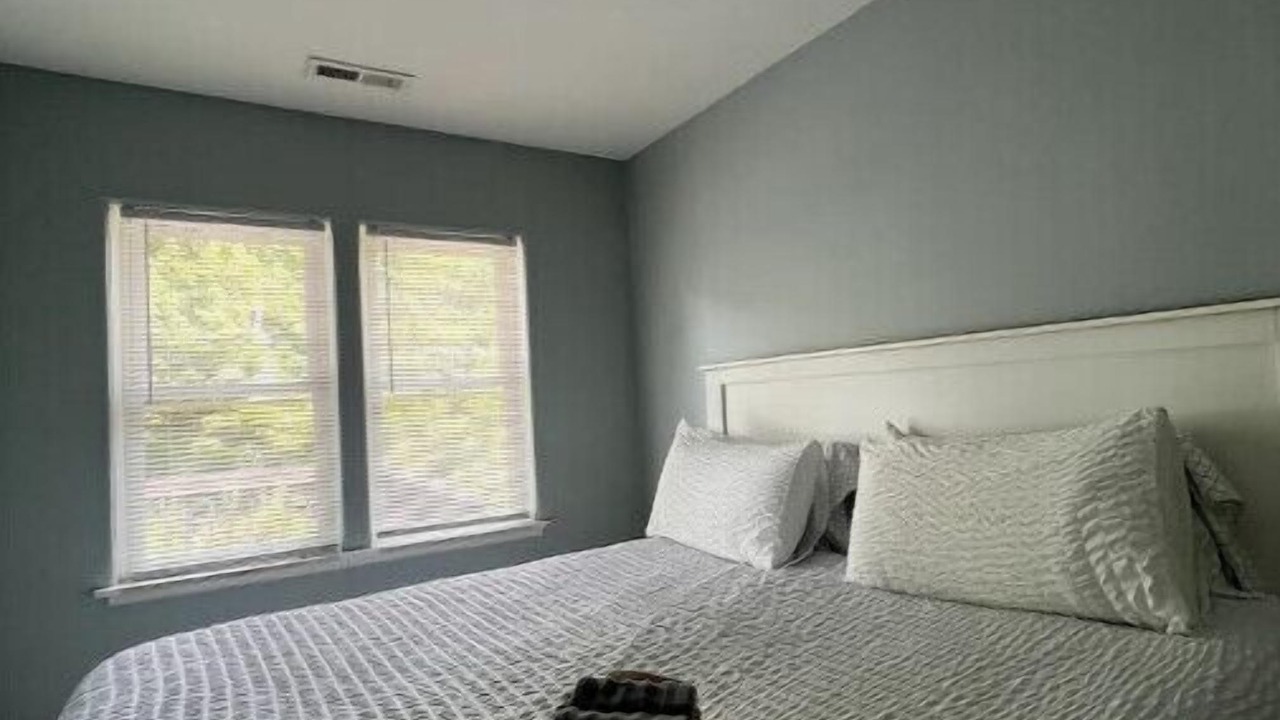 Photo of Bedroom in Dowagiac