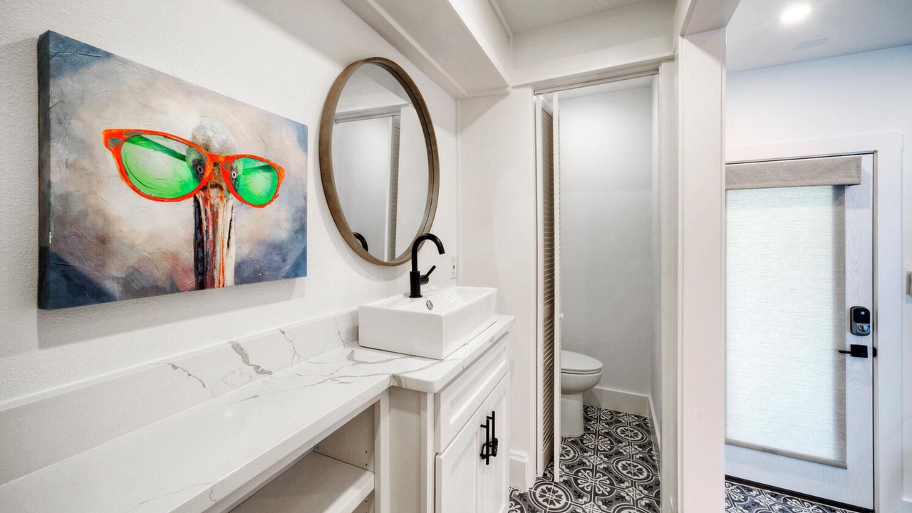 Photo of Bathroom in Leeward Sands