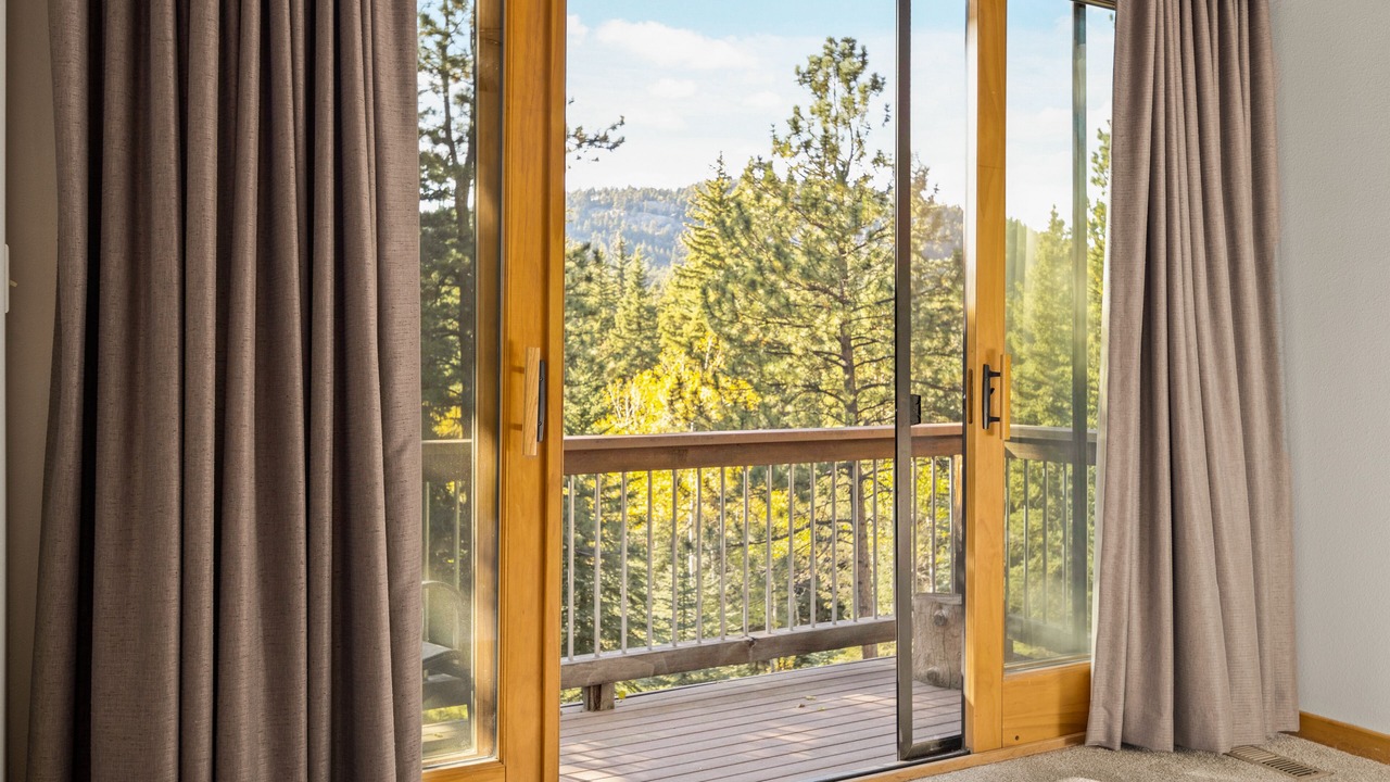 Photo of Patio Balcony in Hangen Ranch And M and B