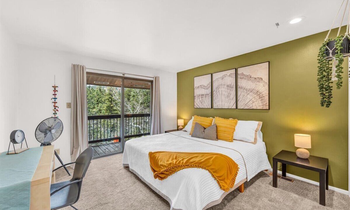Photo of Bedroom in Hangen Ranch And M and B