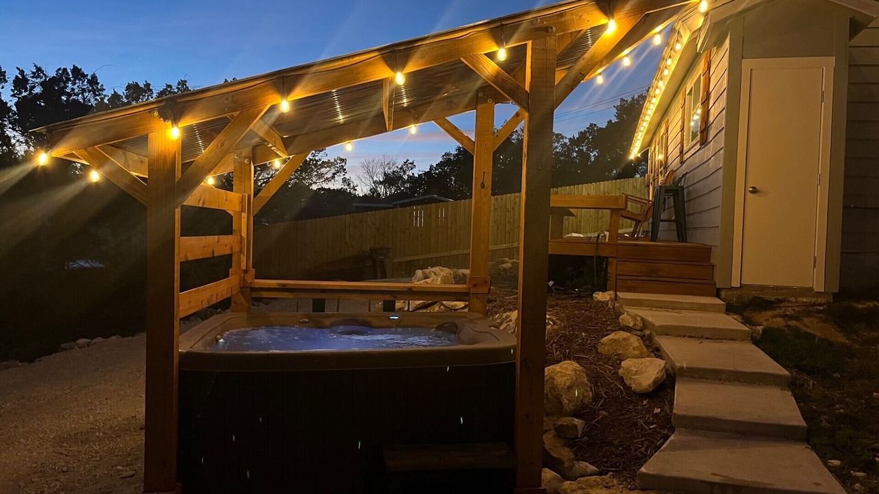 Photo of Patio Balcony in Spring Branch