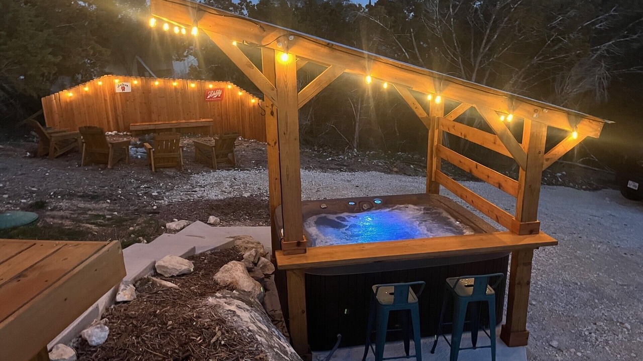 Photo of Patio Balcony in Spring Branch