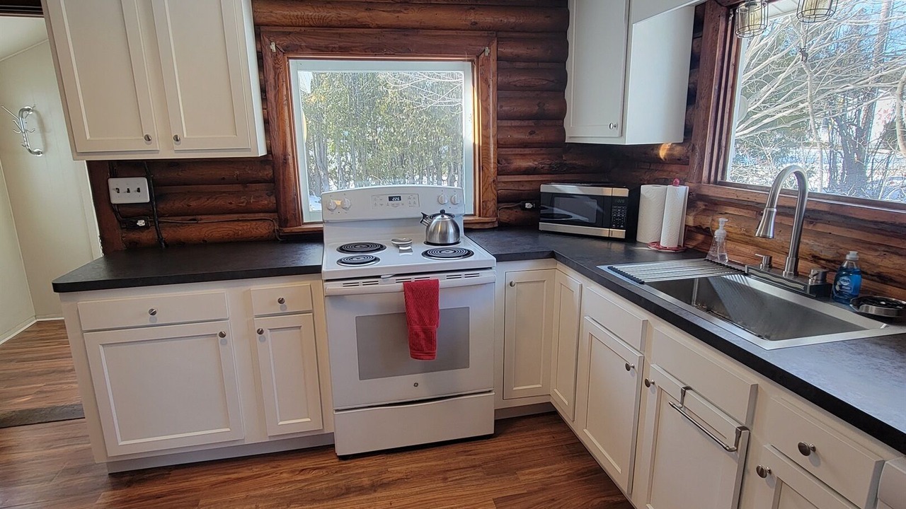 Photo of Kitchen in St Ignace