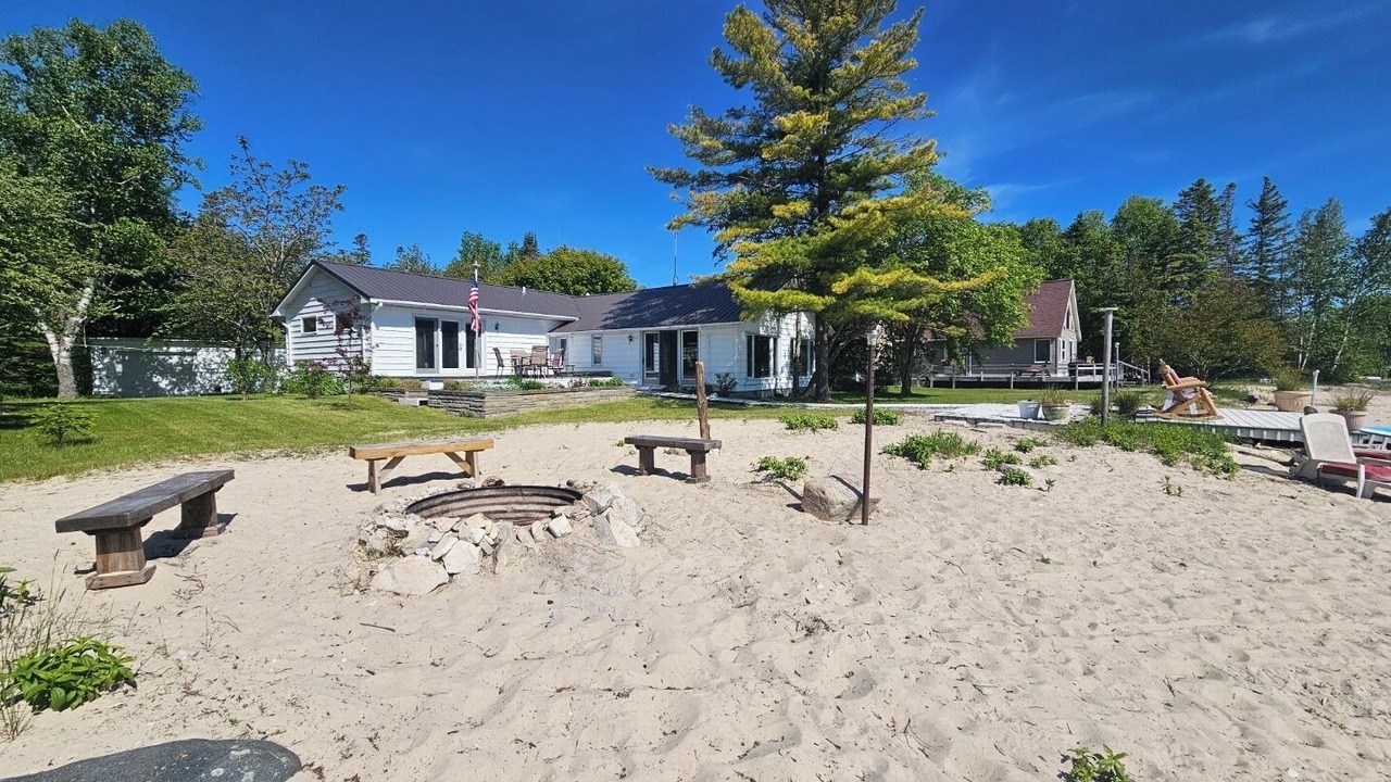 Photo of Others in St Ignace