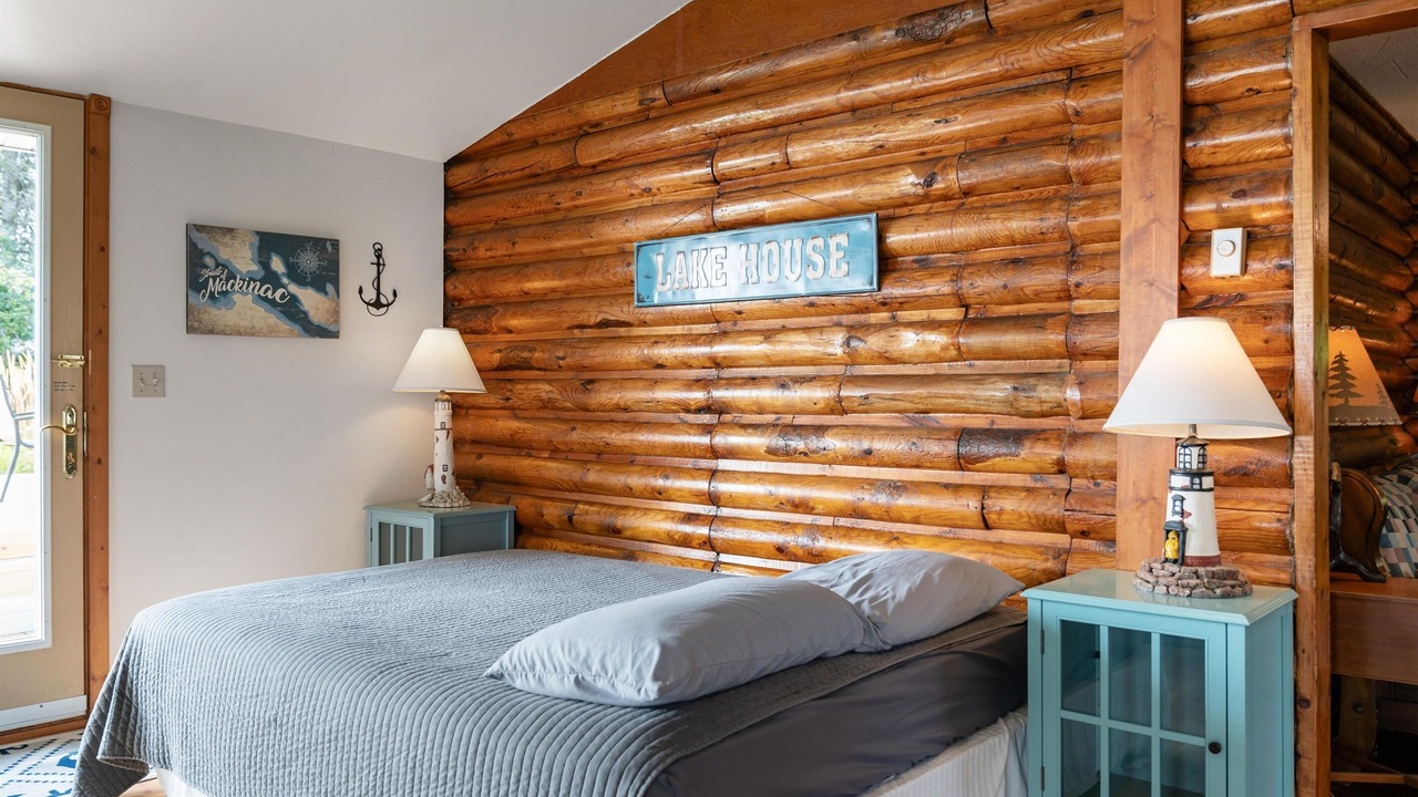 Photo of Bedroom in St Ignace