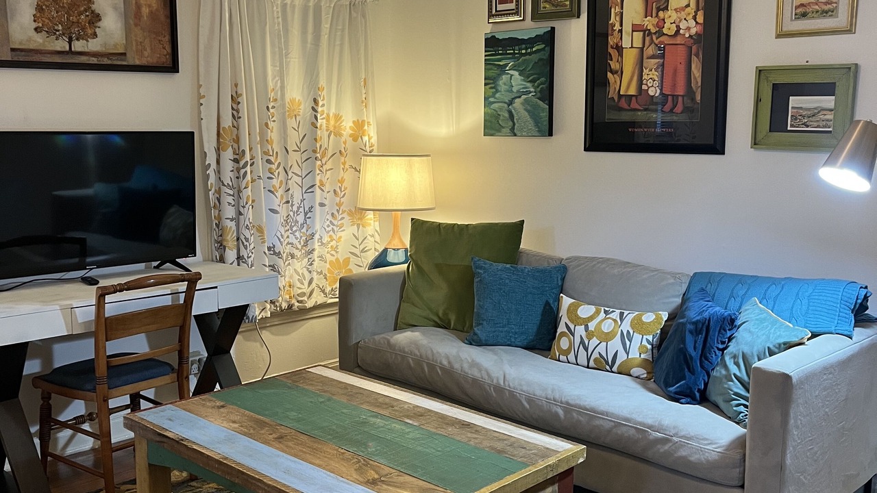 Photo of Livingroom in Brentwood
