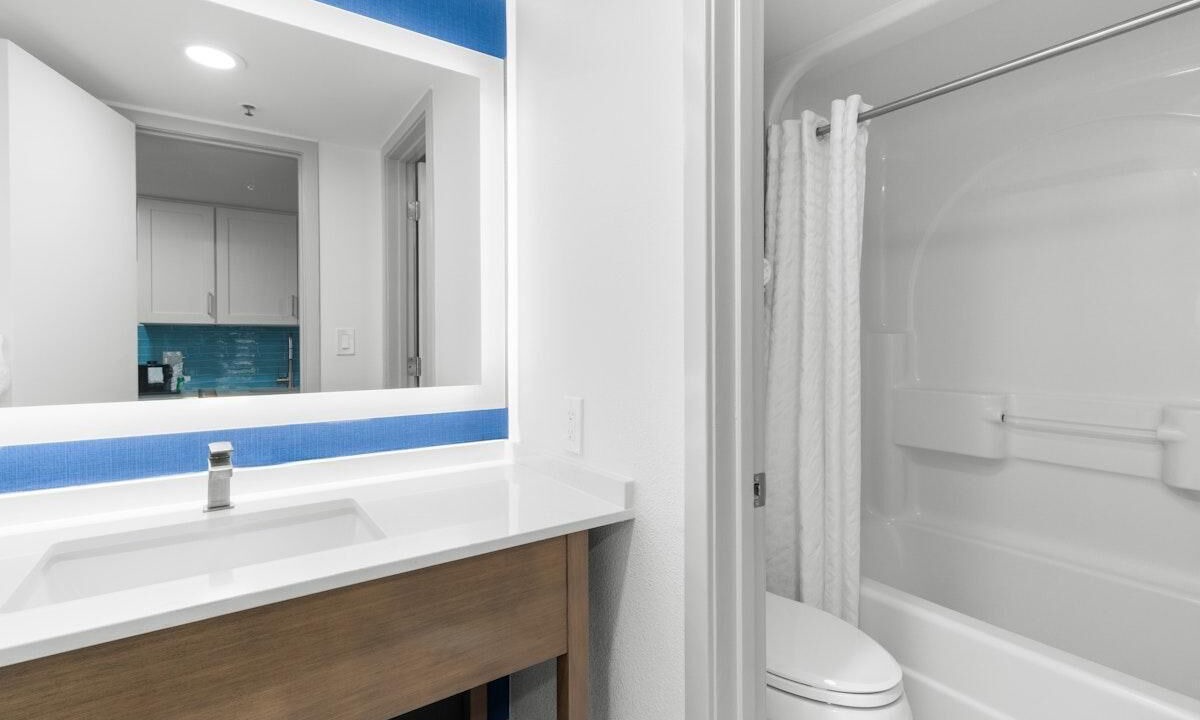 Photo of Bathroom in Golden Mile